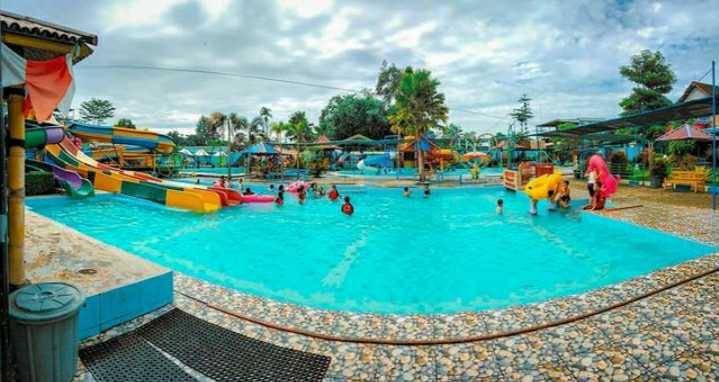 Splash Waterpark (Instagram/tulungagungtourism)