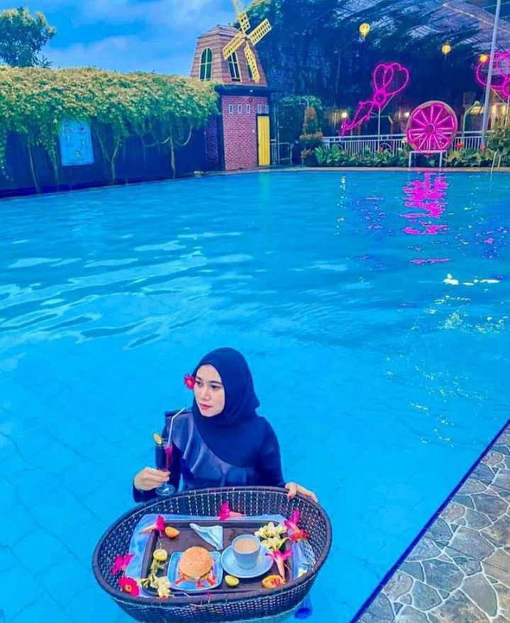 Kolam renang dewasa Singapore Waterpark(Instagram/waterpark)