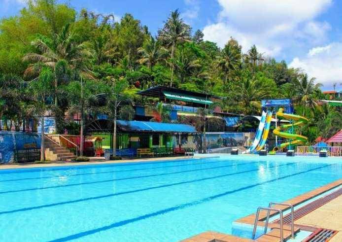 Kolam renang olympic (Instagram/wisata_ori_green)