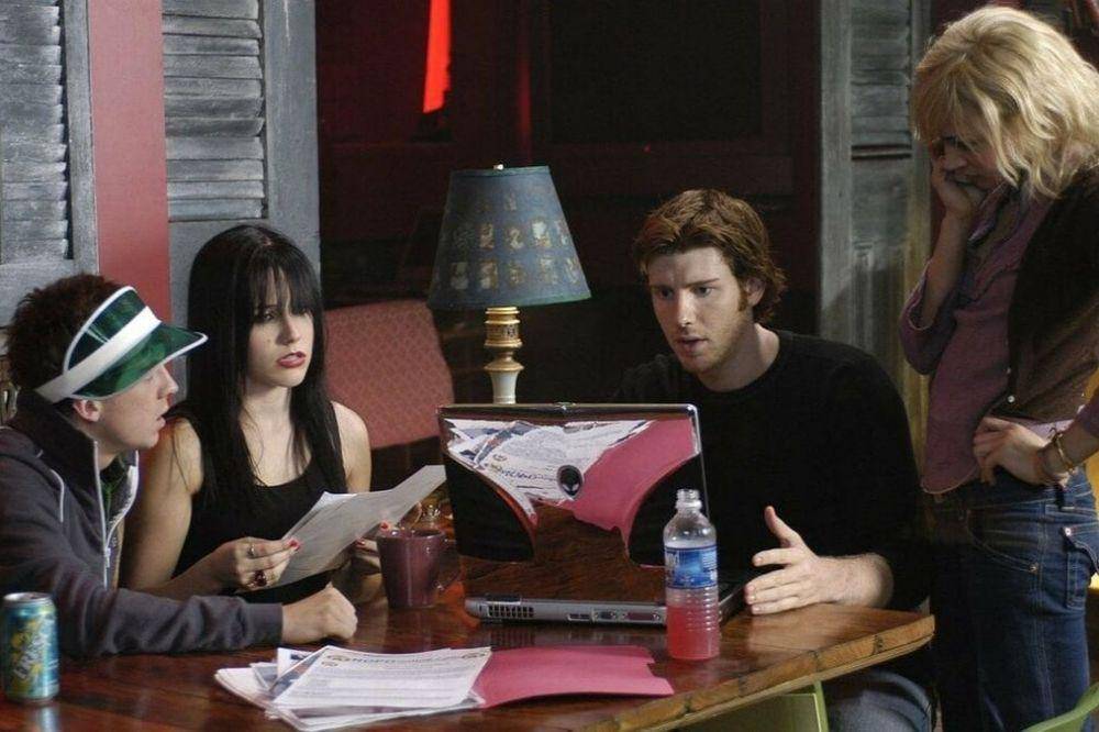 adegan dalam film Stay Alive (dok. Spyglass Entertainment/Stay Alive)