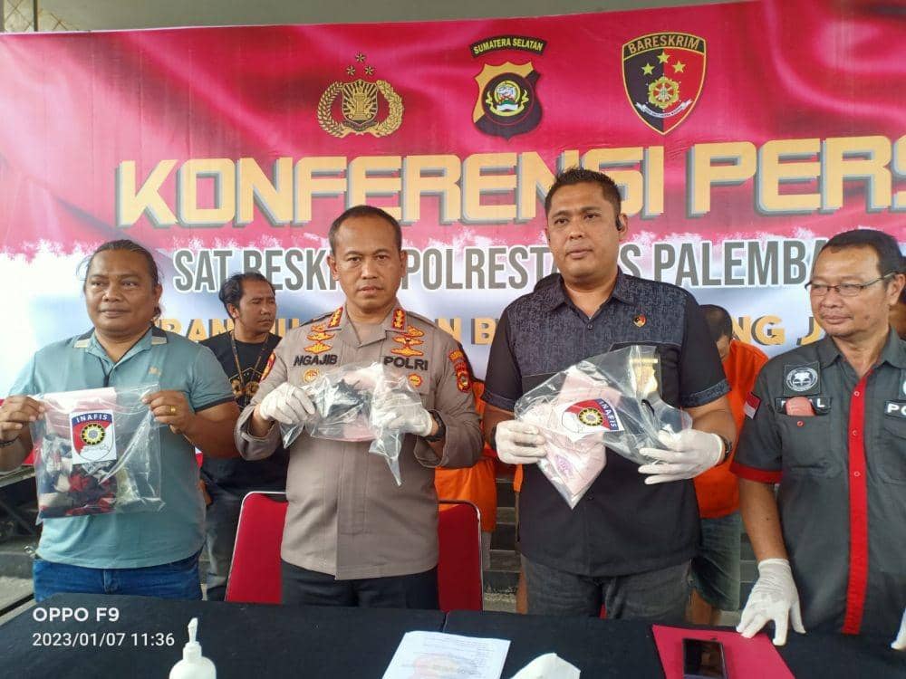 Komplotan Polisi Gadungan Malam Tahun Baru di Palembang Dibekuk