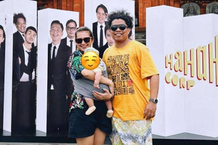 potret keluarga Arie Kriting (instagram.com/indahpermatas)