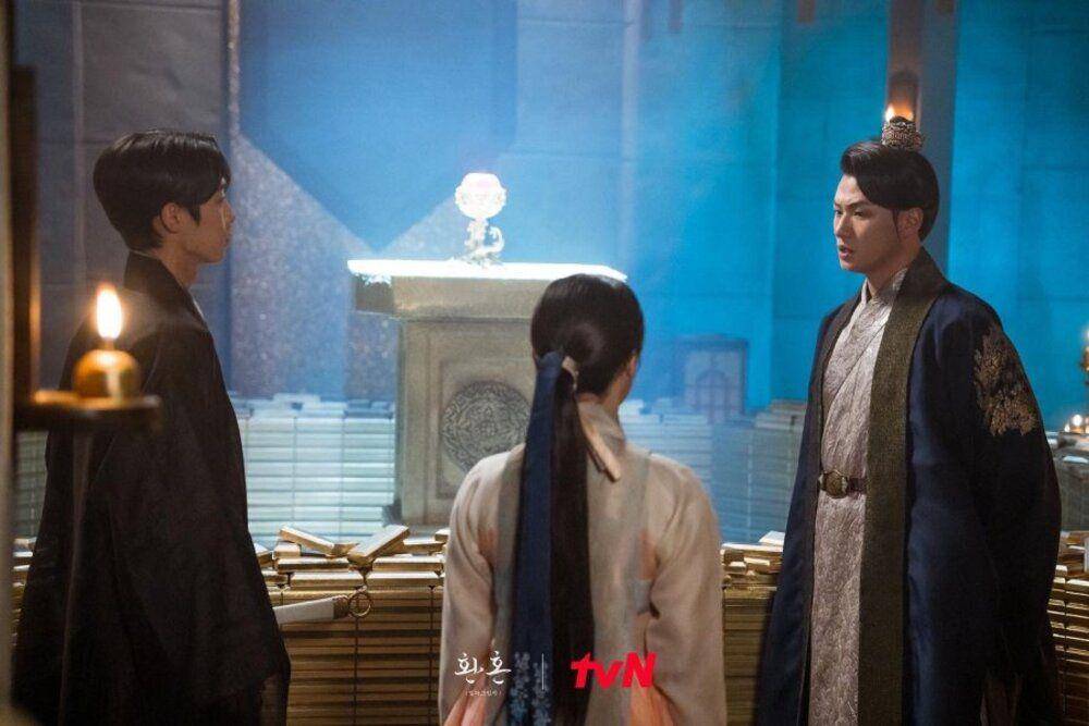 Lee Jae Wook, Go Yoon Jung, dan Shin Seung Ho di Alchemy of Souls: Light and Shadow (instagram.com/tvn_drama)