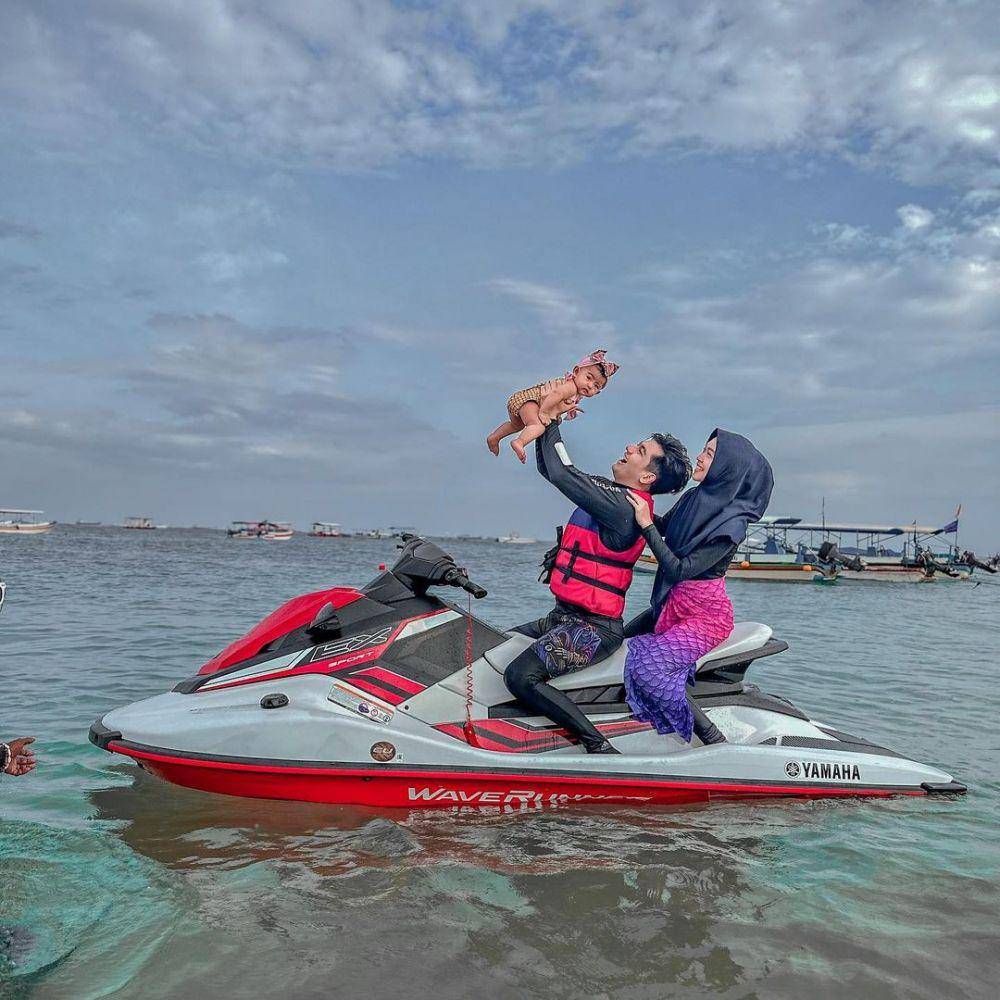 potret keluarga Ria Ricis (instagram.com/riaricis1795)