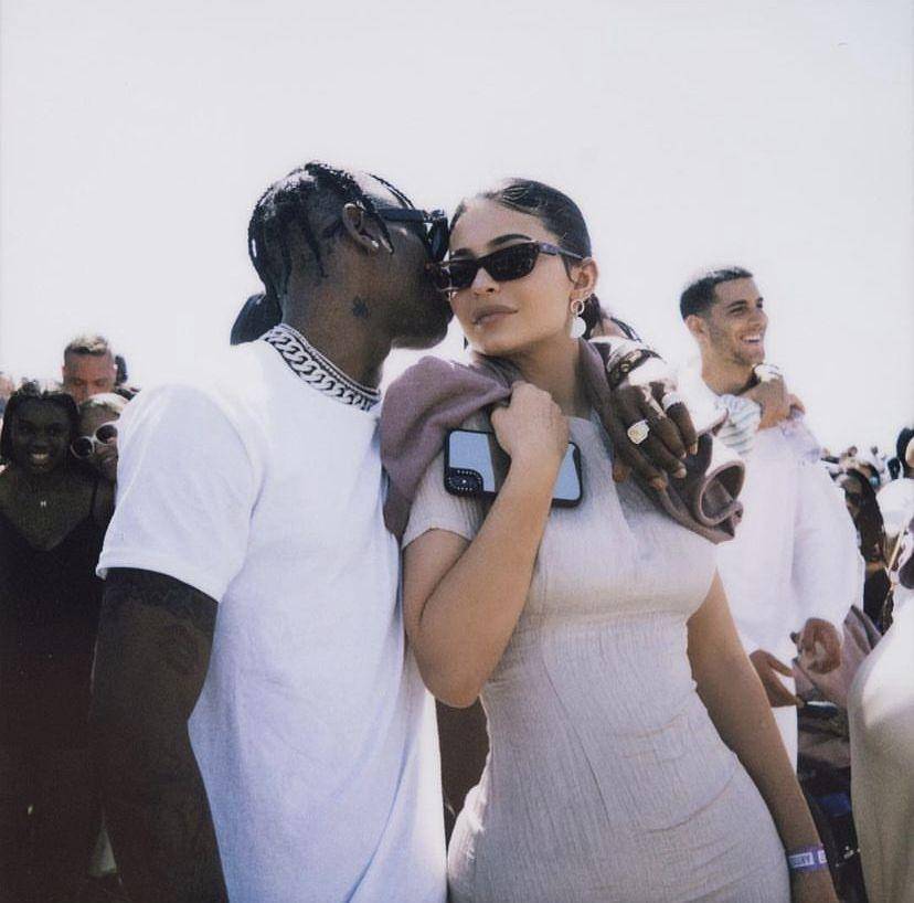 potret Travis dan Kylie (instagram.com/kyliejenner)