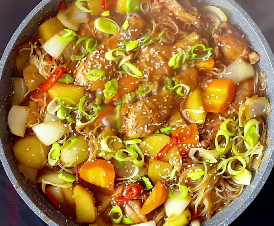 Resep Jjimdak, Ayam Rebus Asal Korea Rasa Indonesia tanpa Gochujang