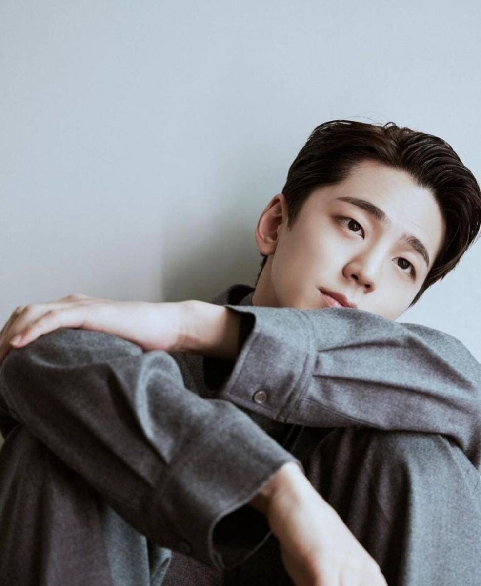 Kim Min Kyu (instagram.com/mingue.k)