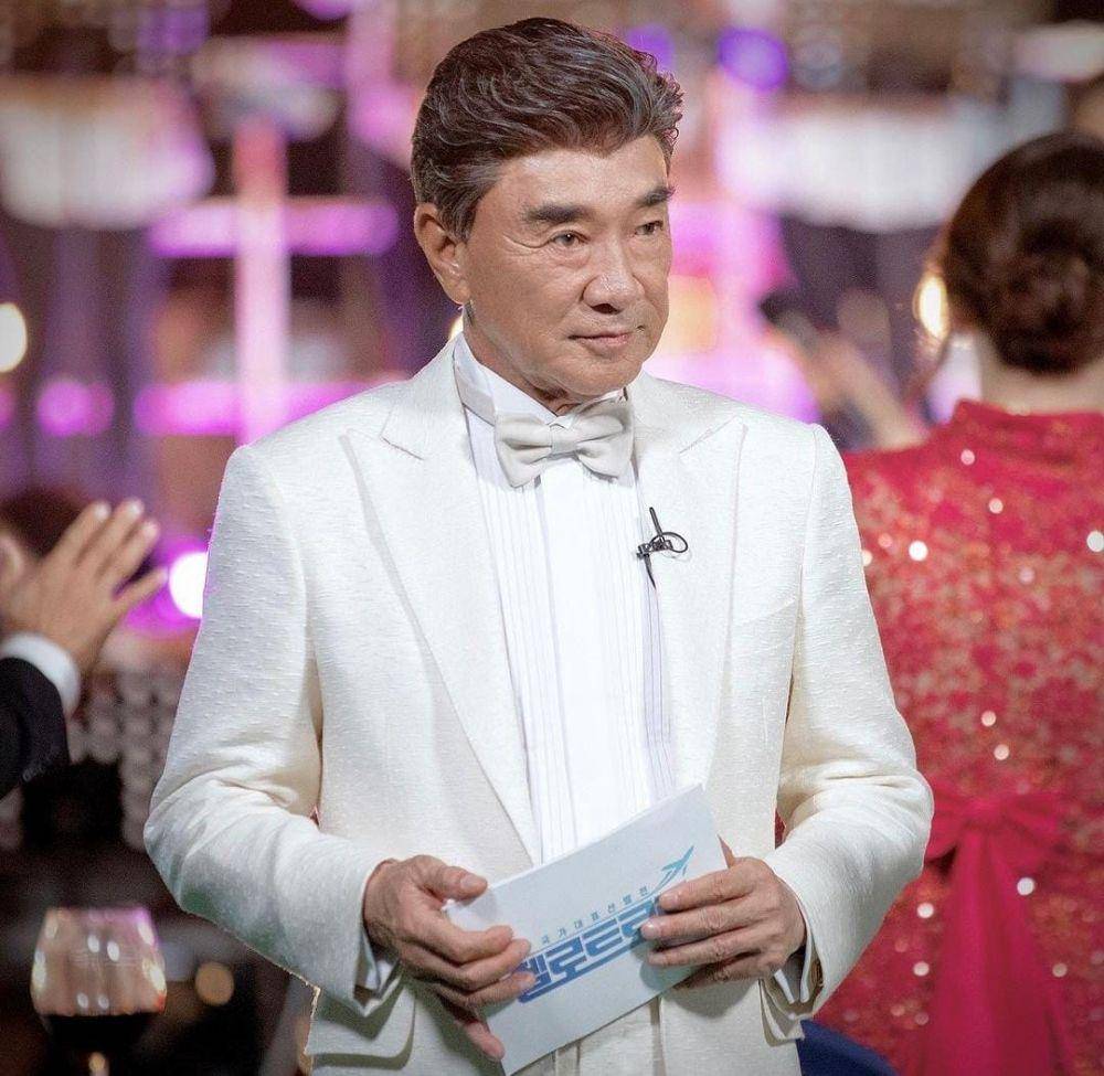Lee Deok Hwa (instagram.com/dukhwa.lee)