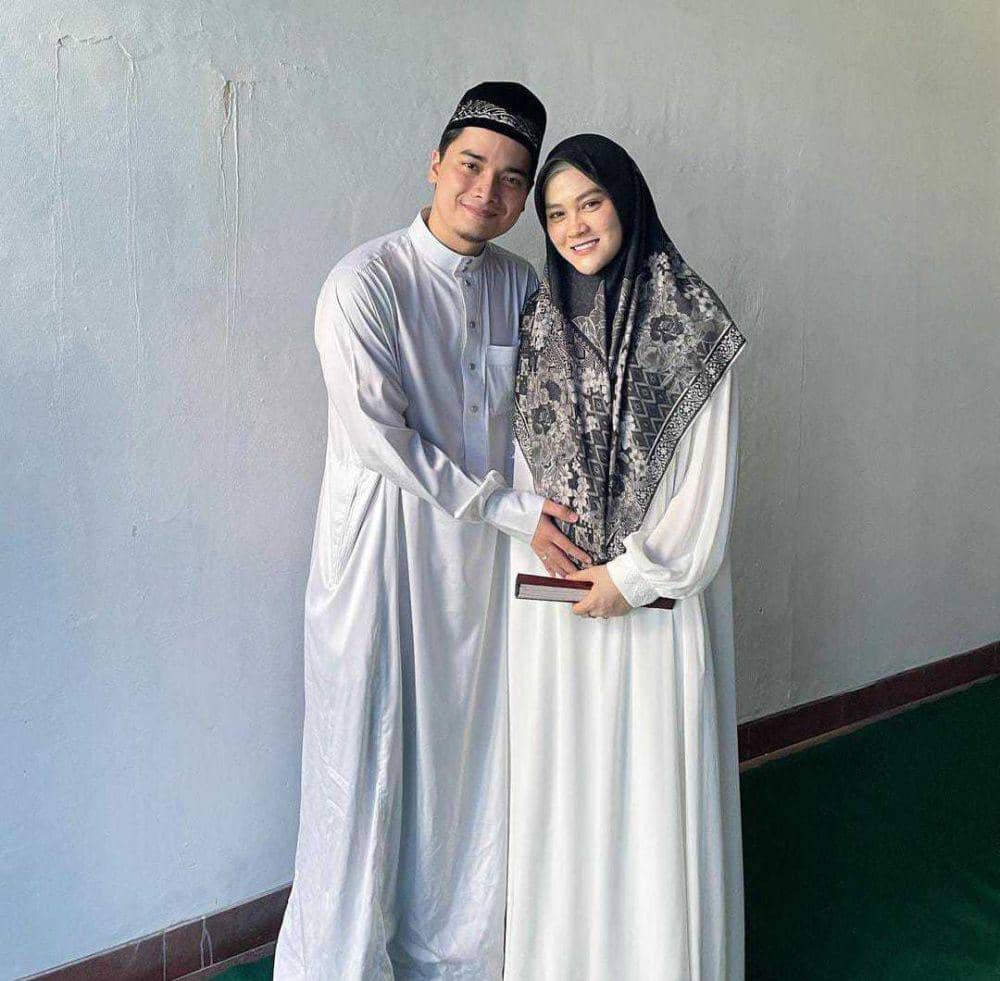 artis hamil anak ke-2 (instagram.com/alvin_411)