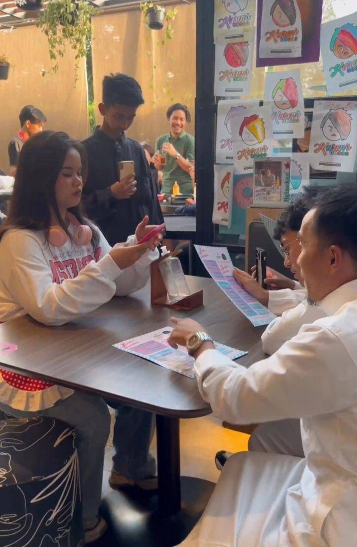 potret Taqy Malik dan rombongan ke Karen's Diner (instagram.com/taqy_malik)