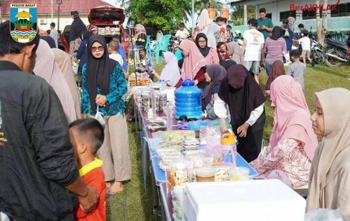 Festival Nganik Community Krui, Ajang Pamer Produk UMKM dan Kuliner