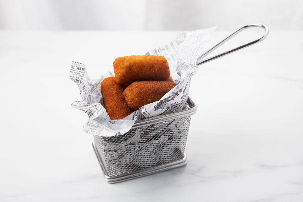 ilustrasi risoles (freepik.com/Freepik)