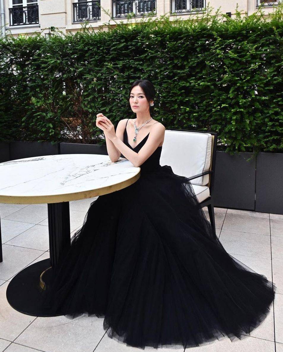 Song Hye Kyo (instagram.com/kyo1122)