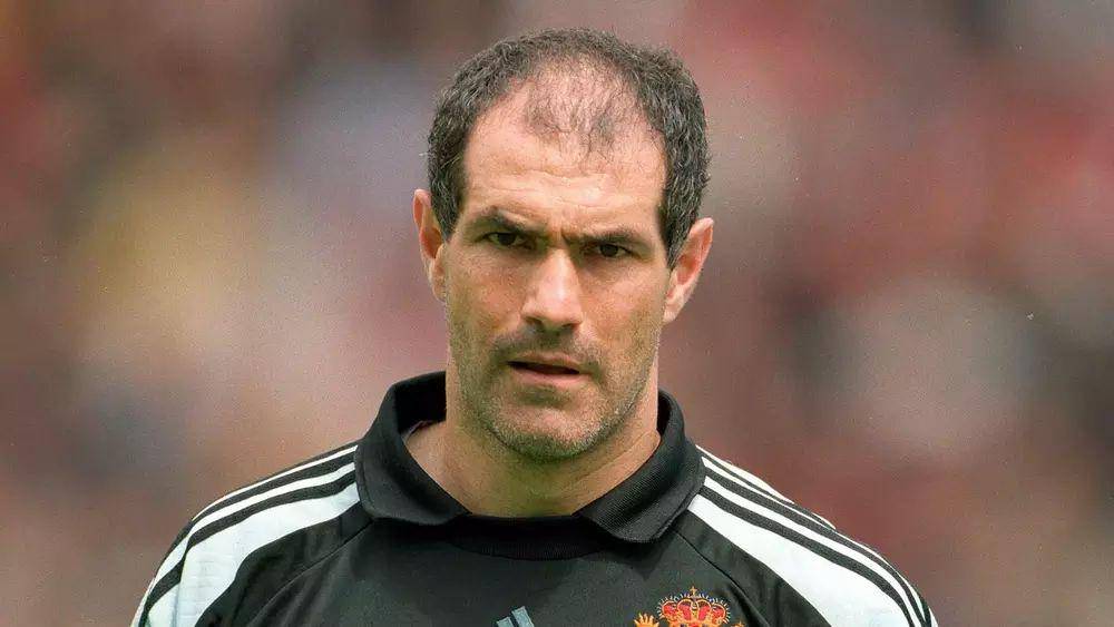 Andoni Zubizarreta (fifa.com)