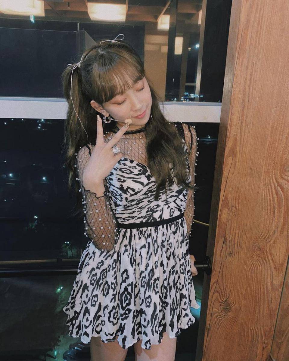 Hairstyle Dita Karang (instagram.com/secretnumber.official)