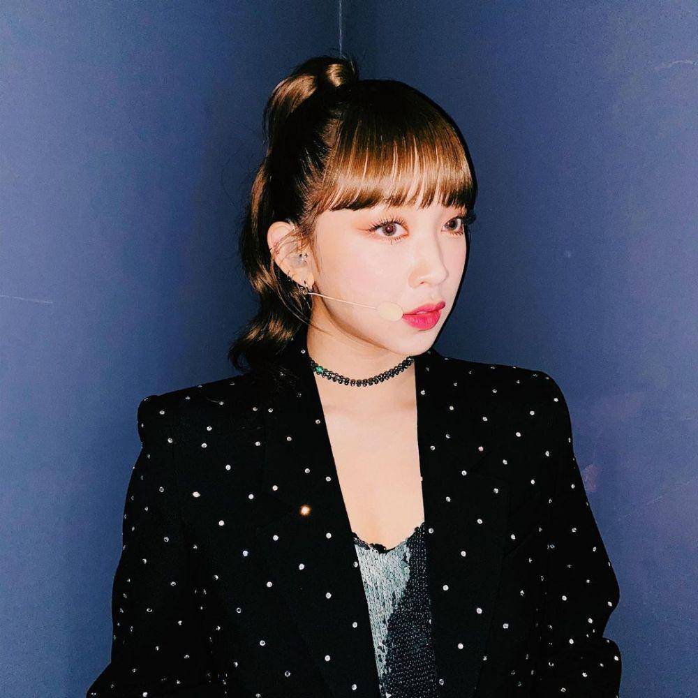 Hairstyle Dita Karang (instagram.com/secretnumber.official)
