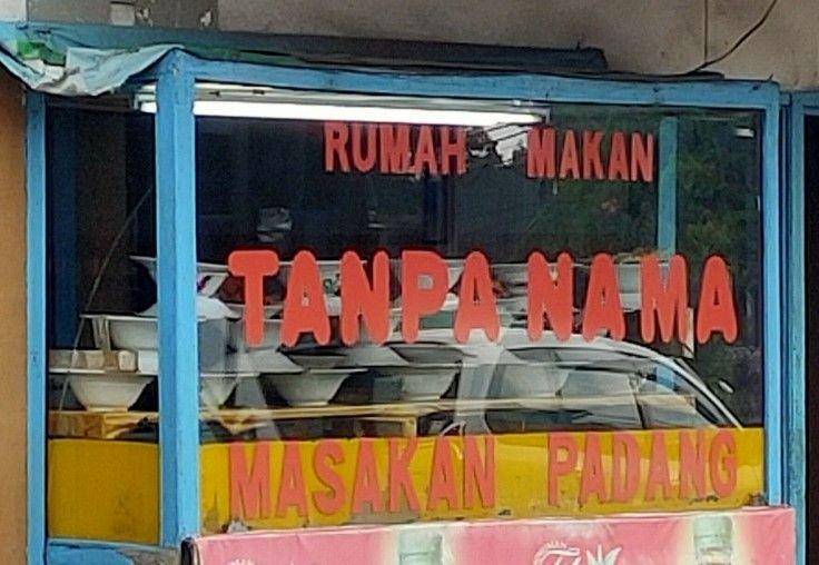 nama warung nasi Padang (1cak.com)