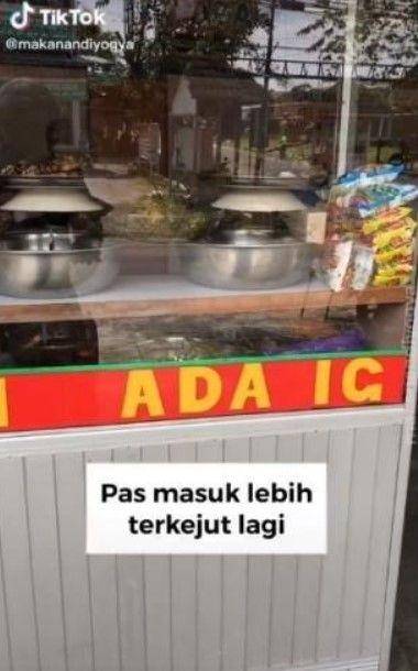 nama warung nasi Padang (tiktok.com@makananyogya)