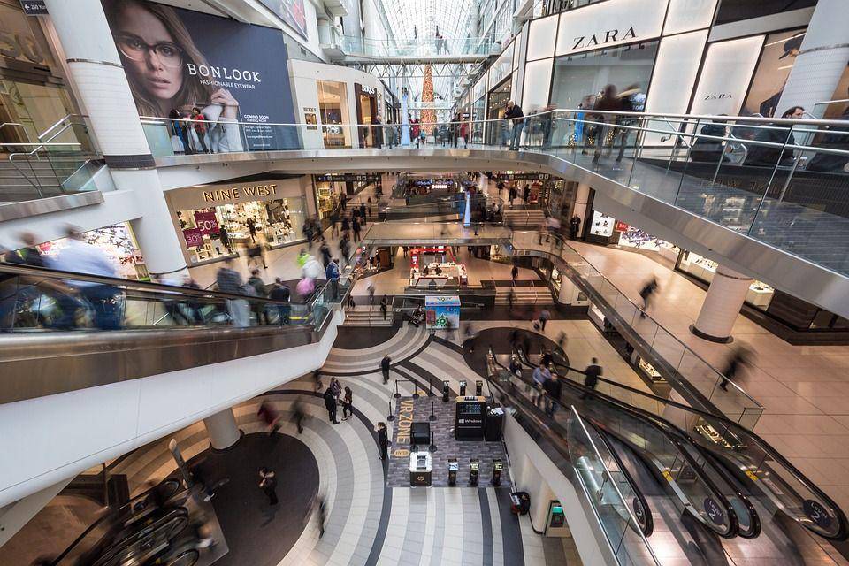 ilustrasi suasana di mall (pixabay.com/stocksnap)