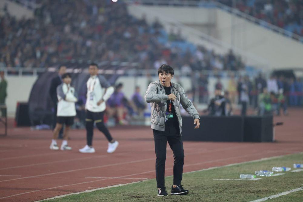 Shin Tae Yong Soroti Kualitas Lapangan yang Jelek Usai Timnas Keok