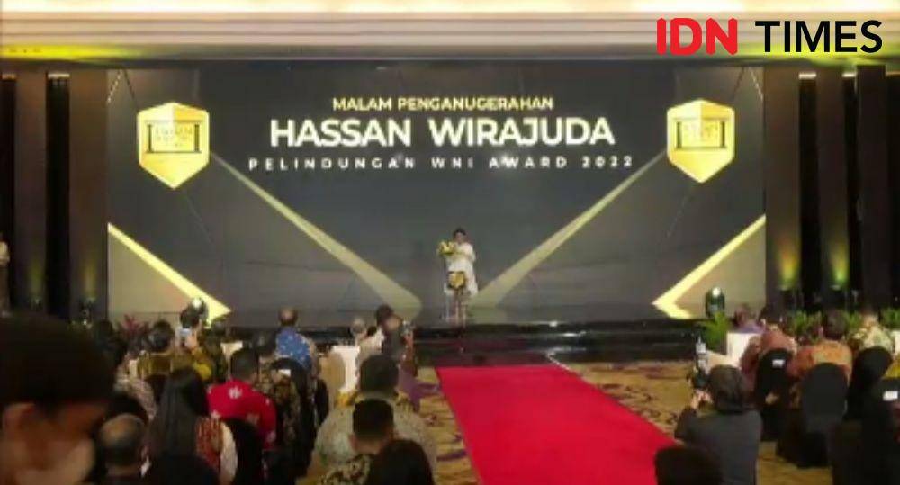 Menlu Retno Marsudi di Hassan Wirajuda Perlindungan Award 2022. (IDN Times/Sonya Michaella)