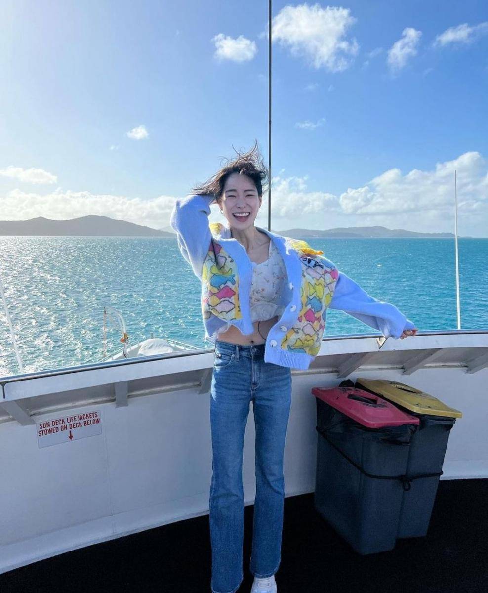 ide outfit Lim Ji Yeon (instagram.com/limjjy2)