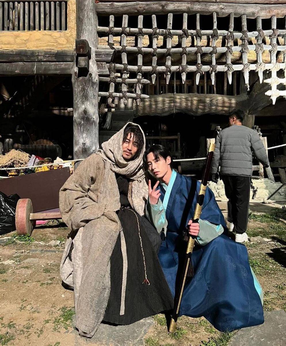 Joo Sang Wook dan Lee Jae Wook di Alchemy of Souls (instagram.com/jxxvvxxk)