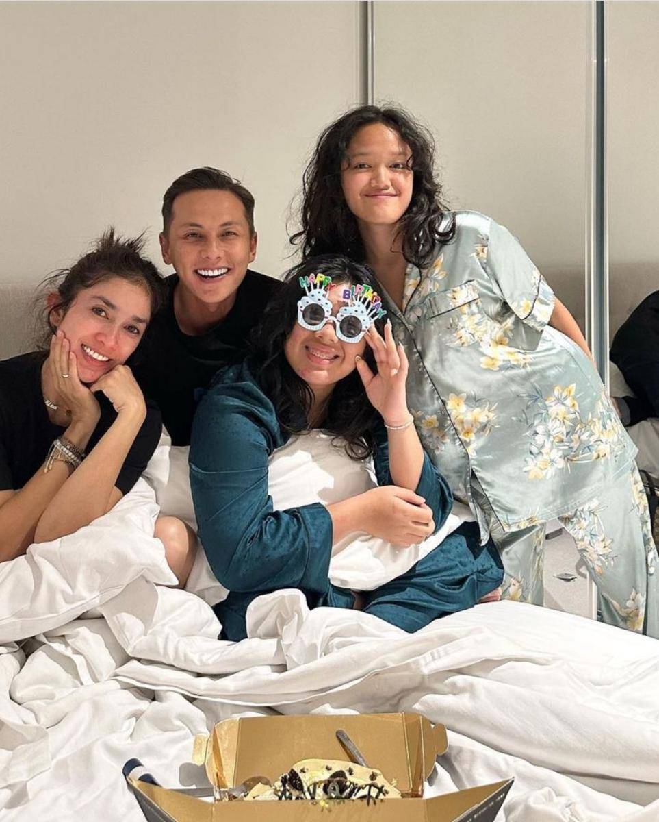 potret manis Amel bareng keluarga (instagram.com/ussypratama)