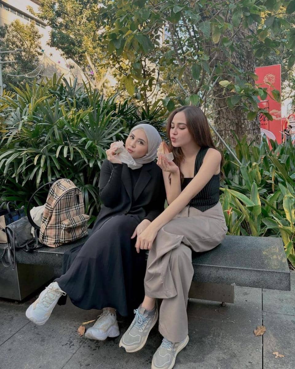 potret liburan keluarga Kesha Ratuliu (instagram.com/kesharatuliu05)