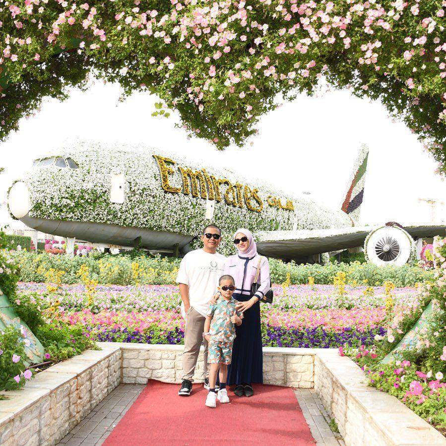 potret liburan keluarga Nina Zatulini (instagram.com/ninazatulini22)