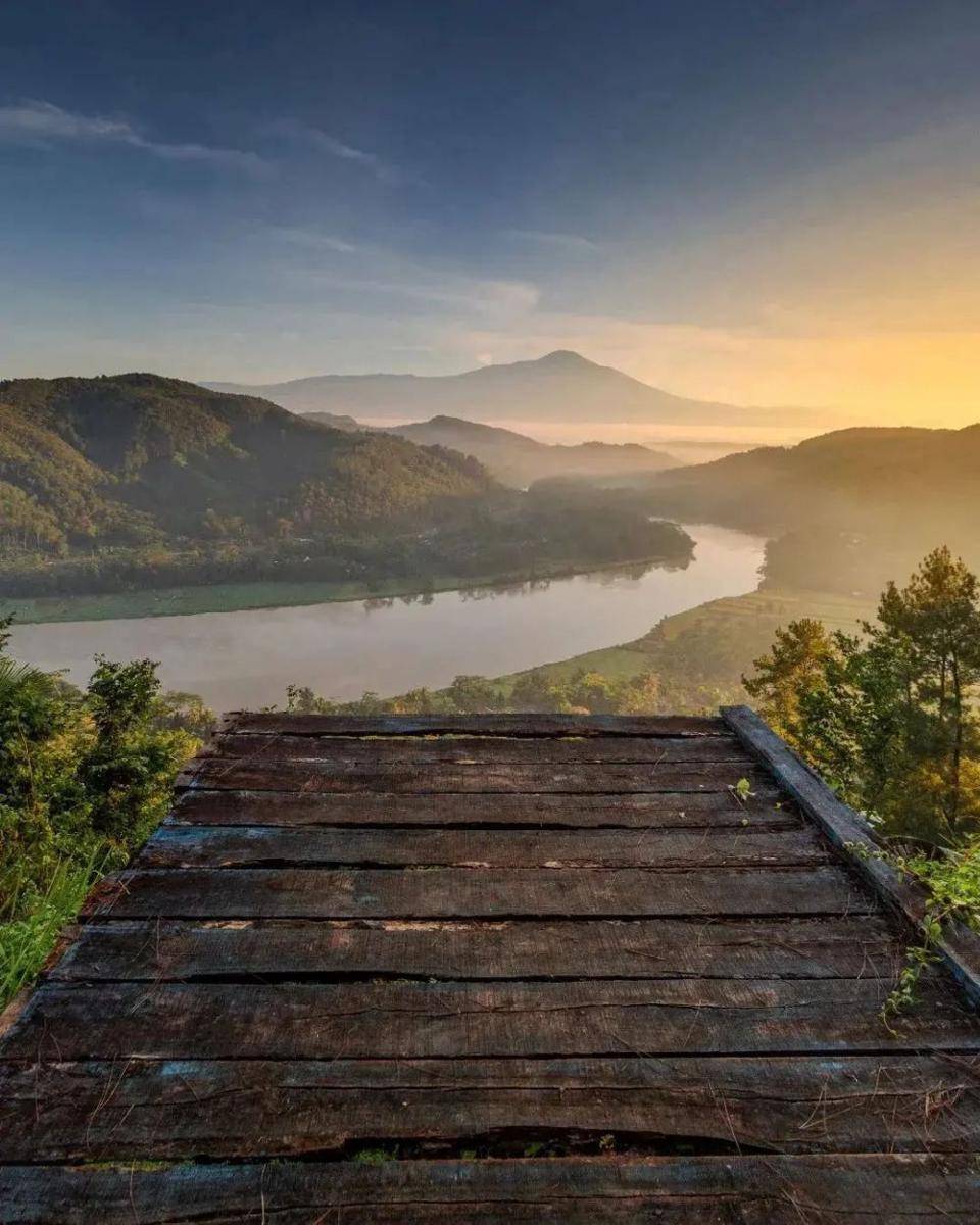 Bukit Watu Meja, Banyumas (instagram.com/ainulghurri99)