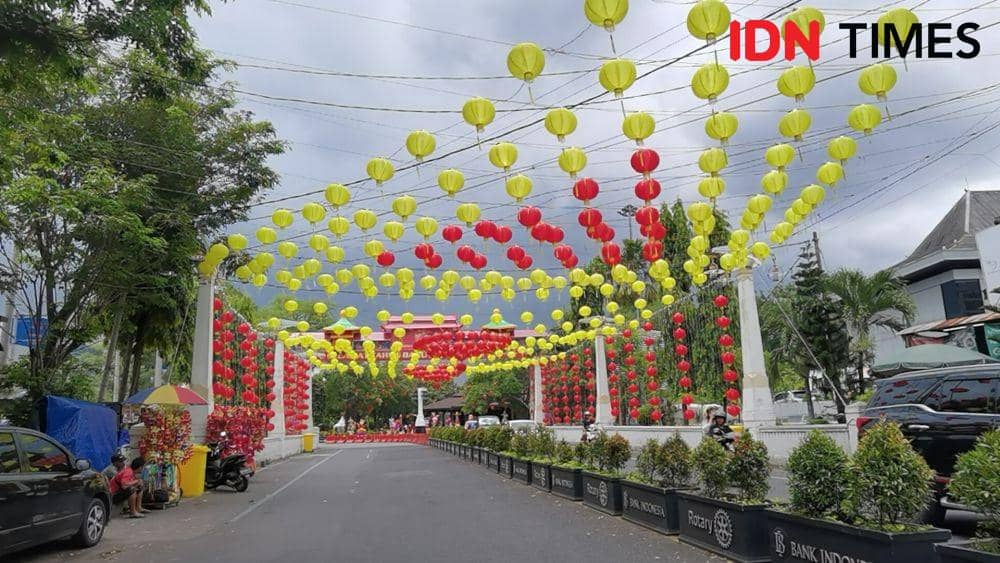 Lampion perayaan Imlek di Solo. (IDN Times/Larasati Rey)
