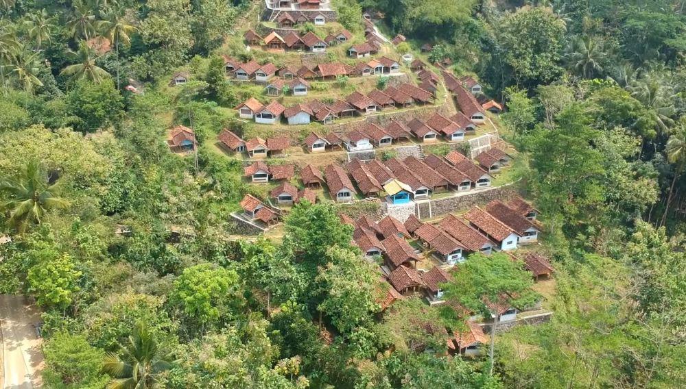 5 Fakta Makam Mbah Kuwu Kebayeman Kebumen, Bak Piramida