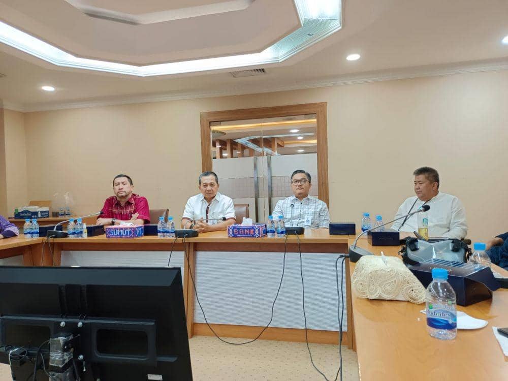 Rapat direksi Bank Sumut (Dok.Istimewa)