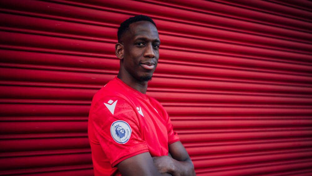 Willy Boly (nottinghamforest.co.uk)
