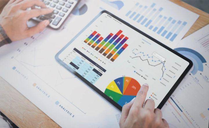 ilustrasi data statistik (freepik.com/our-team)