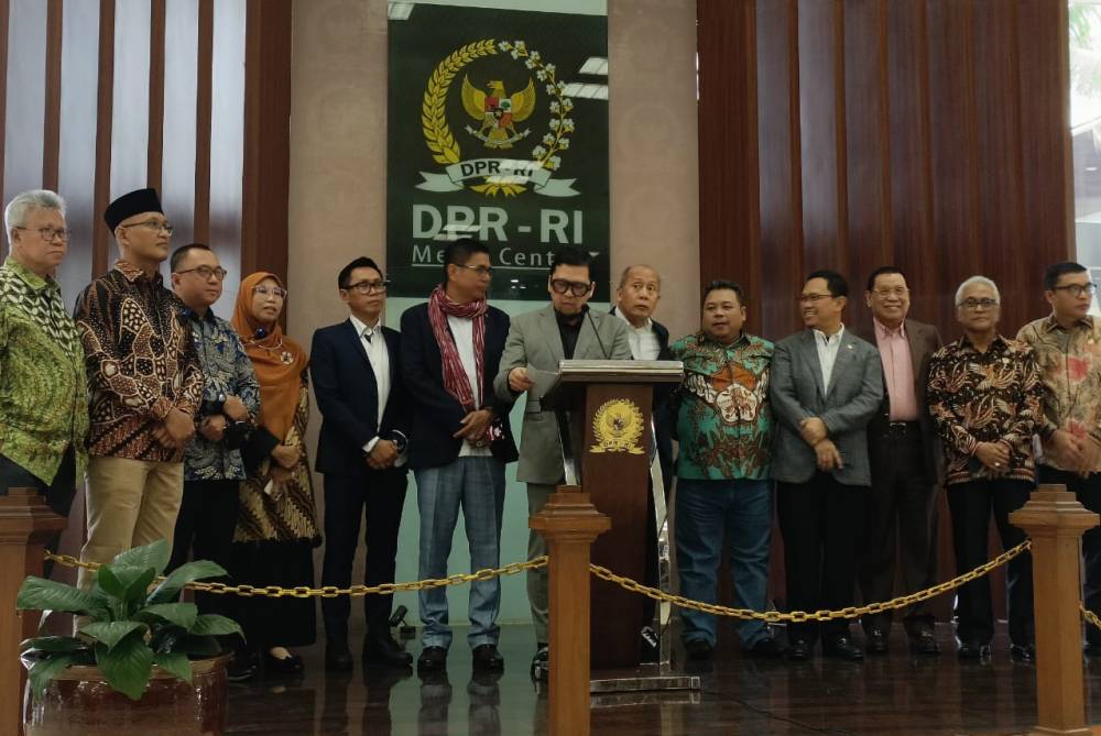 Perwakilan 8 fraksi di DPR penolak Pemilu sistem proporsional tertutup. (IDN Times/Melani Putri)