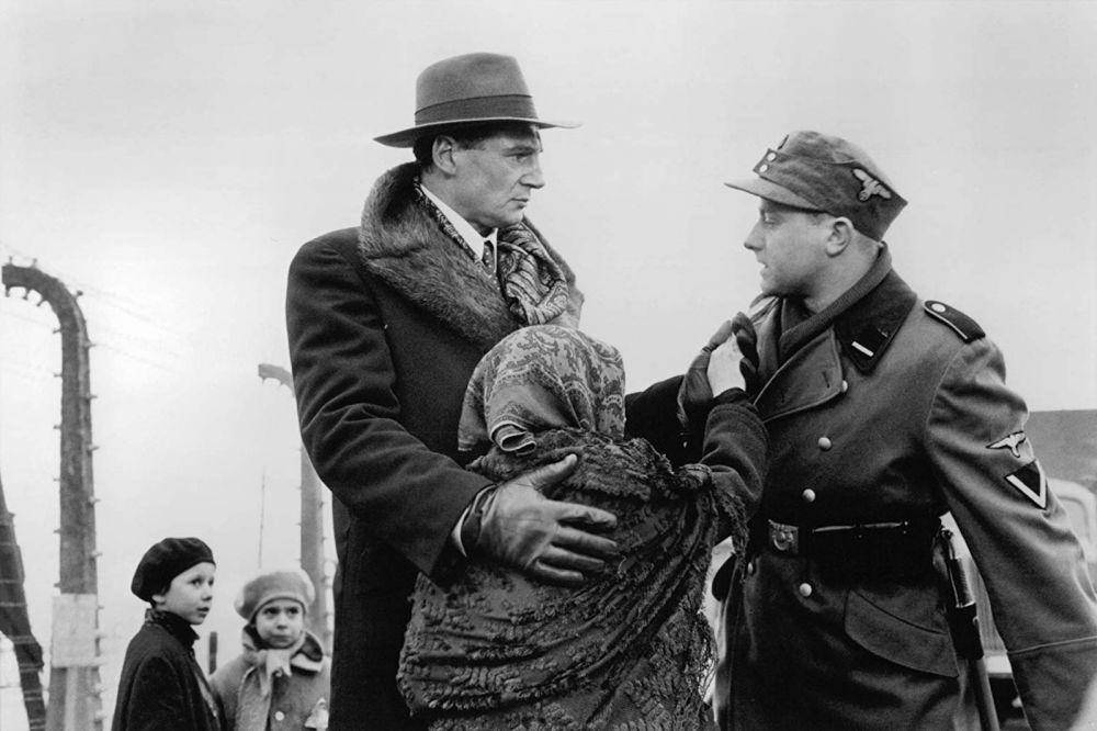 adegan dalam film Schindler's List (dok. Amblin Entertainment/Schindler's List)