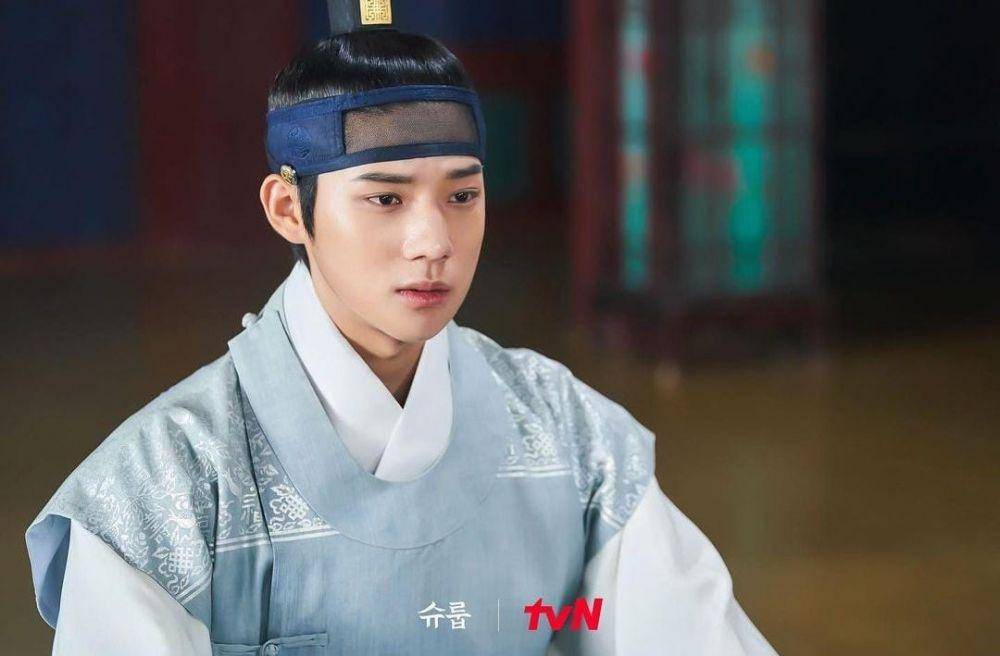Moon Sang Min di drama Under the Queen's Umbrella (instagram.com/tvn_drama)