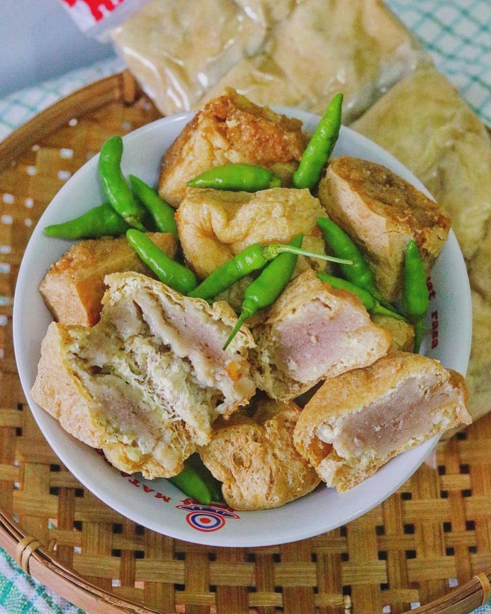 tahu tuna (instagram.com/eatventure.inc)