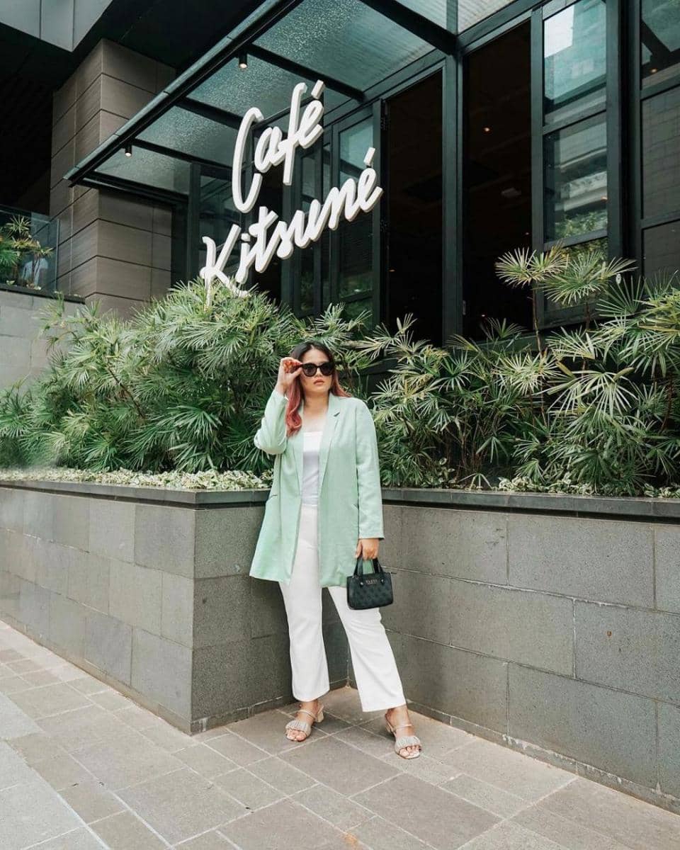 OOTD Cewek Peri Ala Selebgram Kania Dachlan (instagram.com/kaniadachlan)