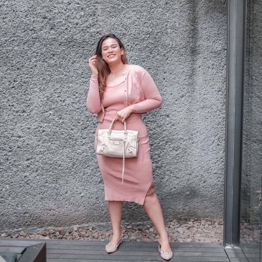 OOTD Cewek Peri Ala Selebgram Kania Dachlan (instagram.com/kaniadachlan)