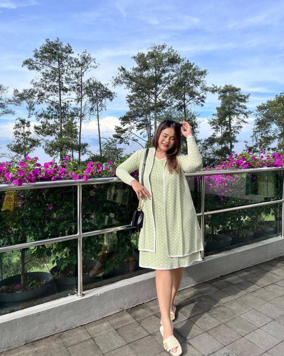 OOTD Cewek Peri Ala Selebgram Kania Dachlan (instagram.com/kaniadachlan)