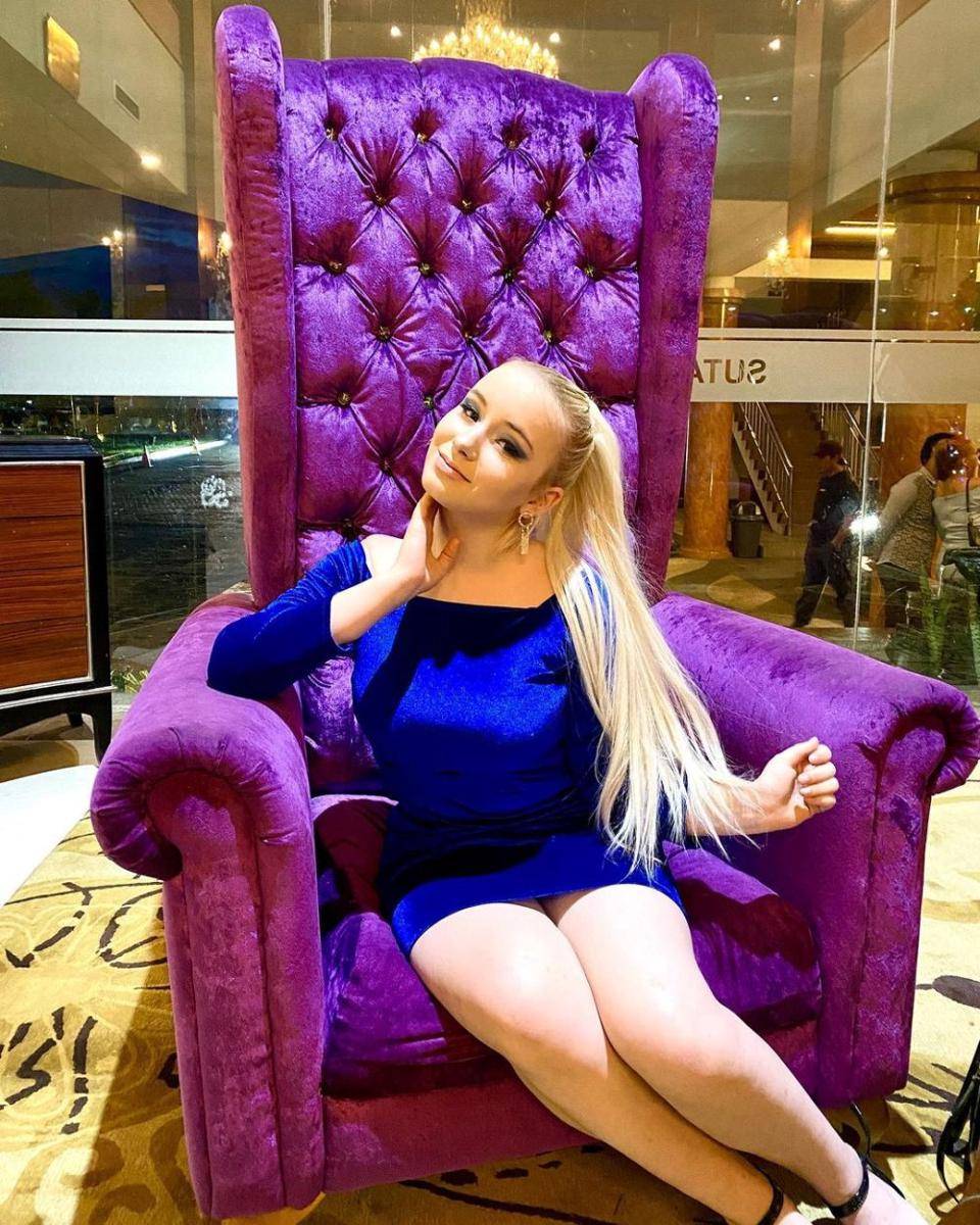 potret Bule Barbie (instagram.com/bulebarbie_official)