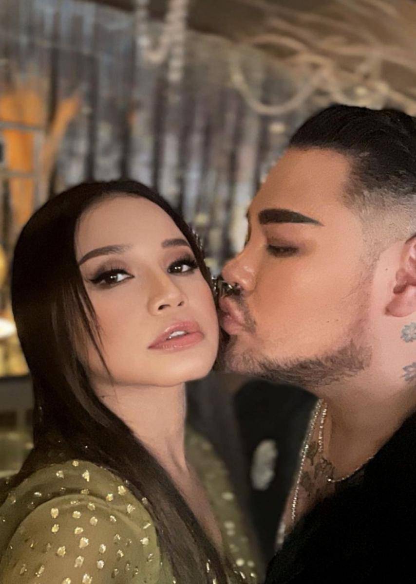 potret artis di pesta ulang tahun Ivan Gunawan (instagram.com/itsrossa910)