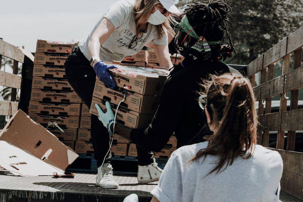 ilustrasi volunteer (unsplash.com/jmuniz)