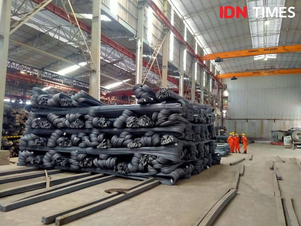 Ratusan Ribu Baja Beton Tak Lolos SNI Dimusnahkan Mendag Zulkifli