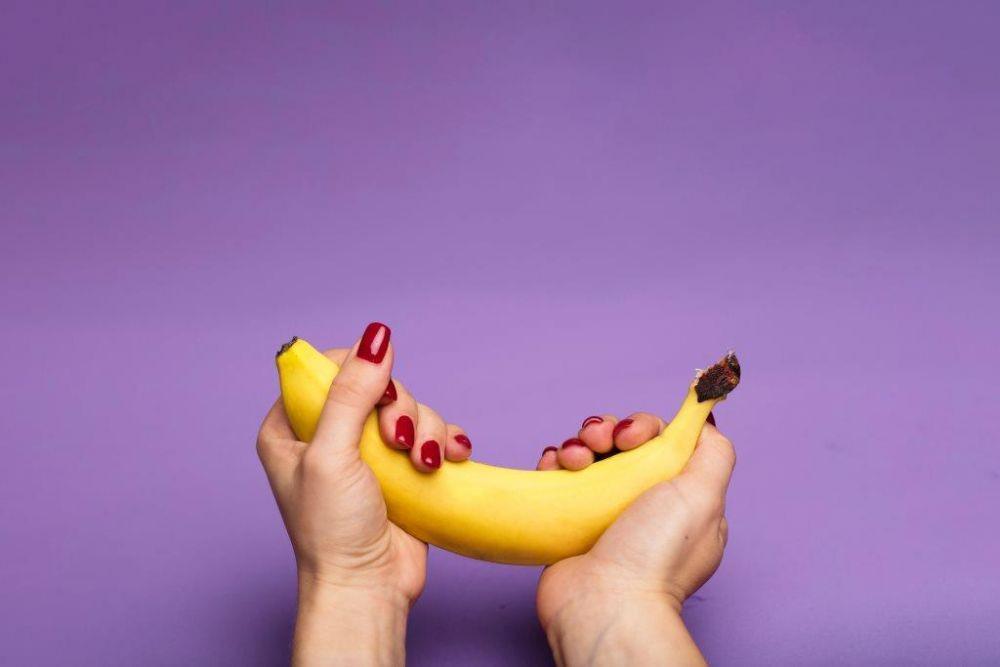 8 Tips Memberikan Handjob kepada Suami Sampai Orgasme!
