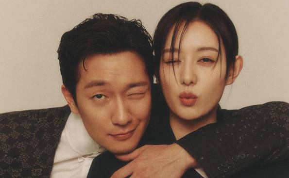 Son Suk Ku dan Kim Ji Won (instagram.com/marieclairekorea)