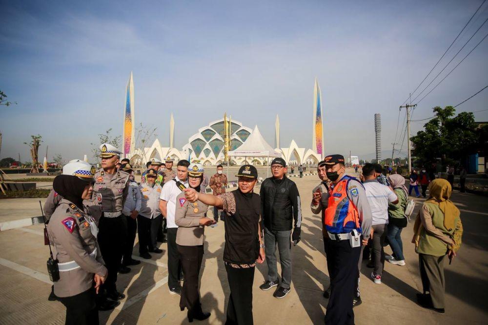 Masjid Raya Al Jabbar Jadi BLUD, Bey Minta Dikaji Terlebih Dahulu